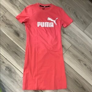 1️⃣ Puma Coral T-Shirt Dress Small